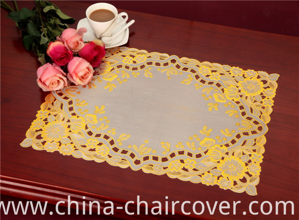 Hot Popular PVC Lace Gold Tablemat 38*55cm for Home/Wedding/Coffee Use